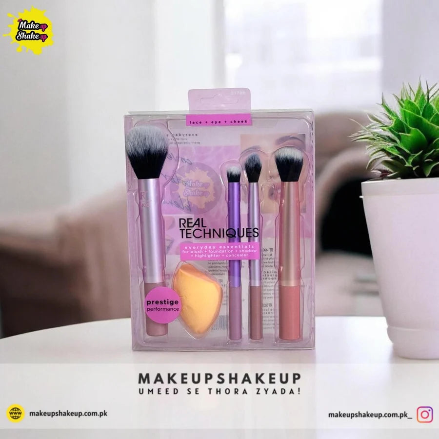 Real Techniques Every Day Essentials Set ( Replica )